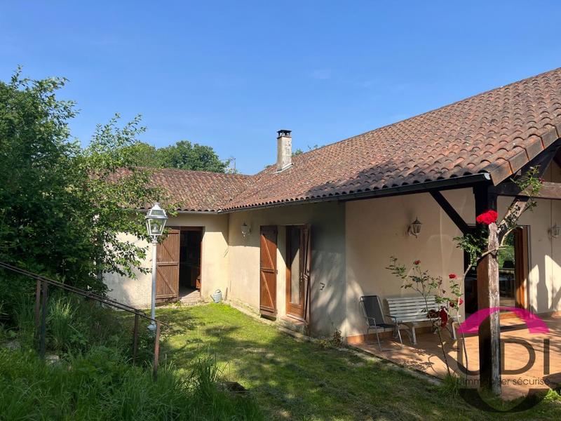 Maison - 169 m² - 5 pièces