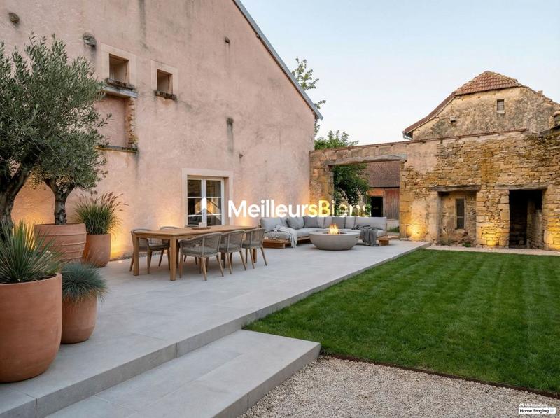 Maison - 271 m² - 7 pièces