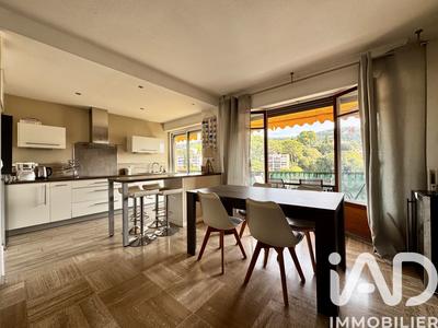 Appartement - 57 m² - 2 pièces