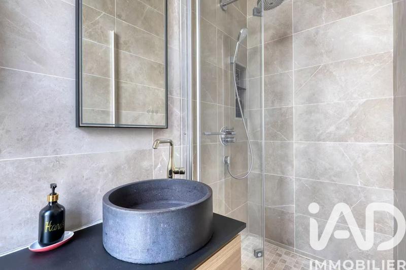 Appartement - 201 m² - 6 pièces