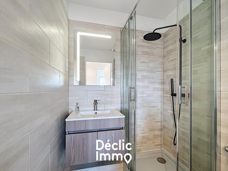 Appartement - 75 m² - 3 pièces