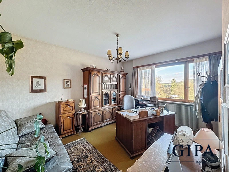 Maison - 160 m² - 5 pièces