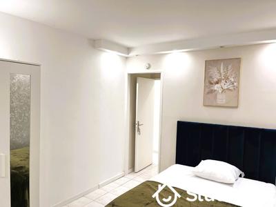 Chambre - 12 m² - 1 pièce