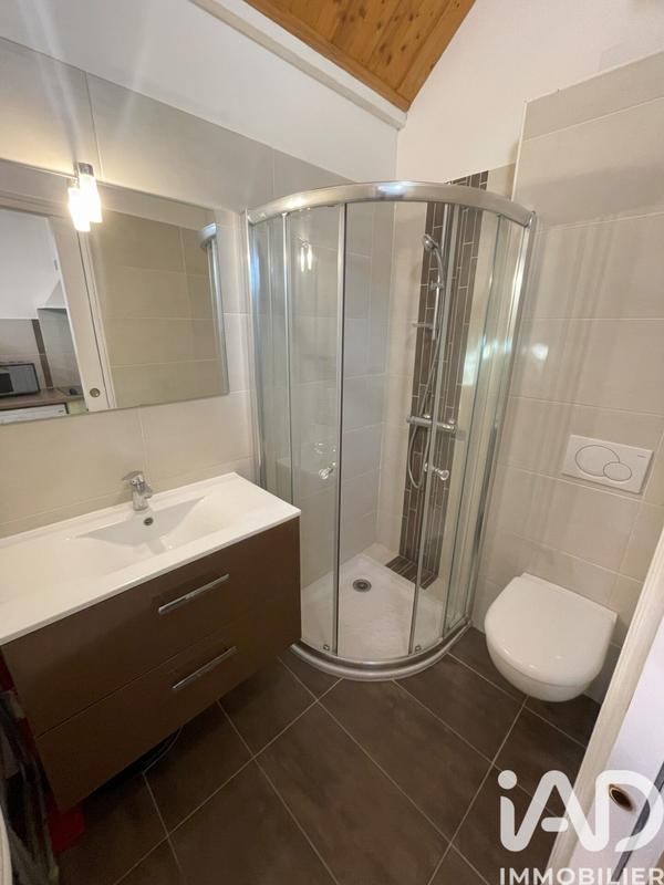 Maison - 210 m² - 7 pièces