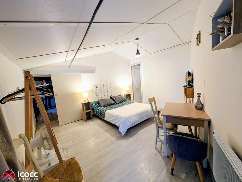 Maison chambre d'hôtes - 221 m² - 8 pièces