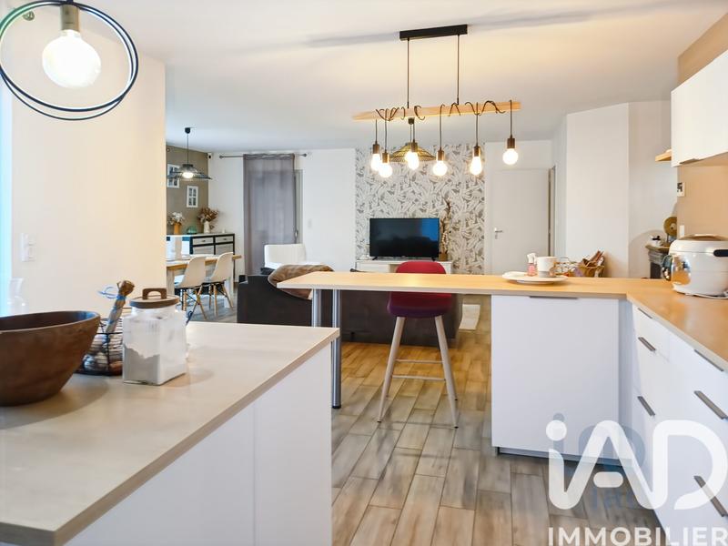 Maison - 102 m² - 4 pièces