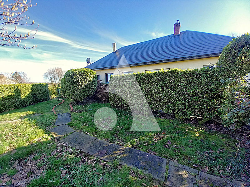 Maison - 104 m² - 7 pièces