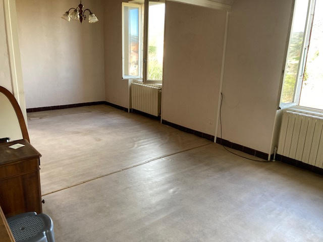 Maison - 105 m² - 4 pièces