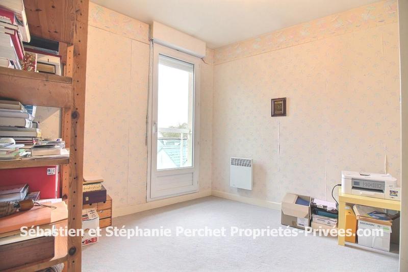 Maison - 213 m² - 8 pièces