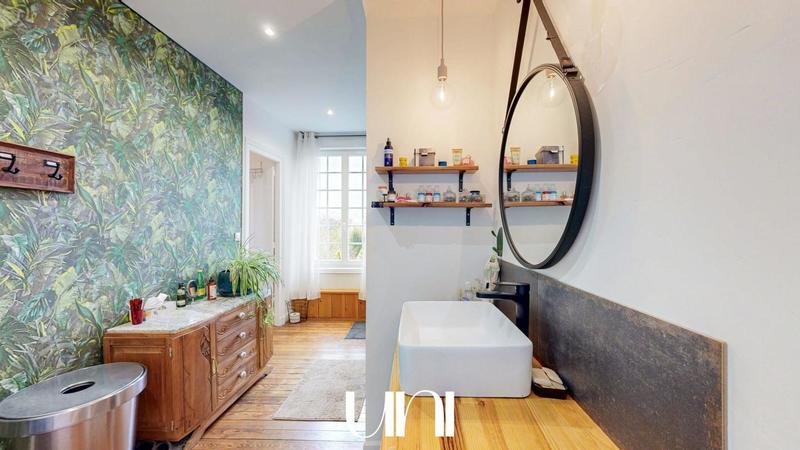 Maison - 164 m² - 6 pièces