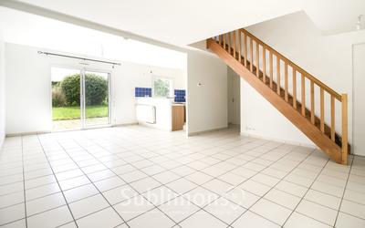 Maison - 88 m² - 5 pièces