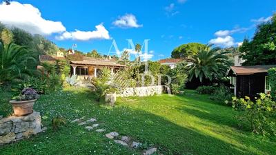 Villa - 140 m² - 4 pièces