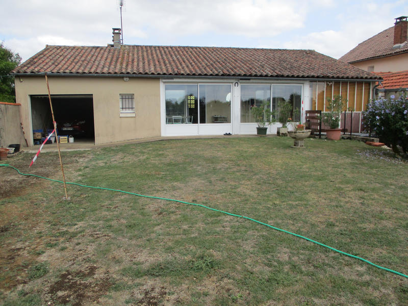 Maison - 94 m² - 5 pièces