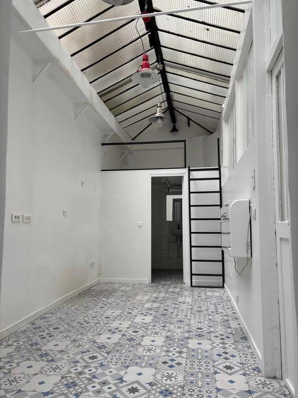 Local d'activités - 23 m²