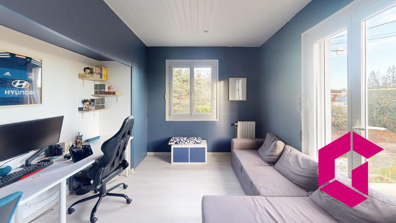 Maison traditionnelle - 243 m² - 5 pièces