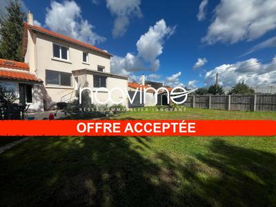 Maison - 103 m² - 6 pièces