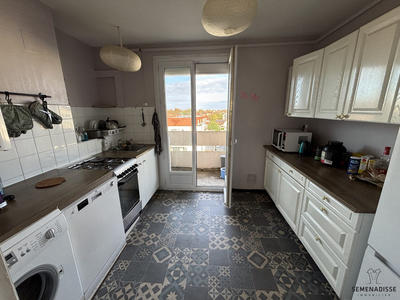 Appartement - 89 m² - 4 pièces