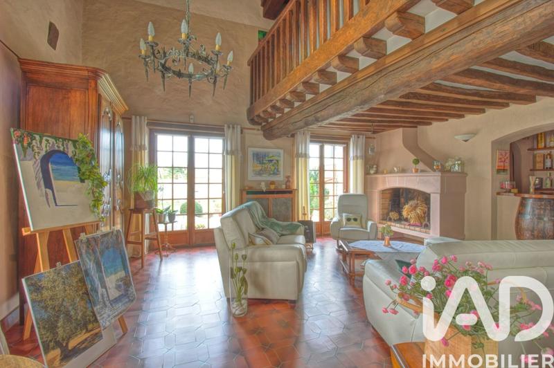 Maison - 150 m² - 5 pièces