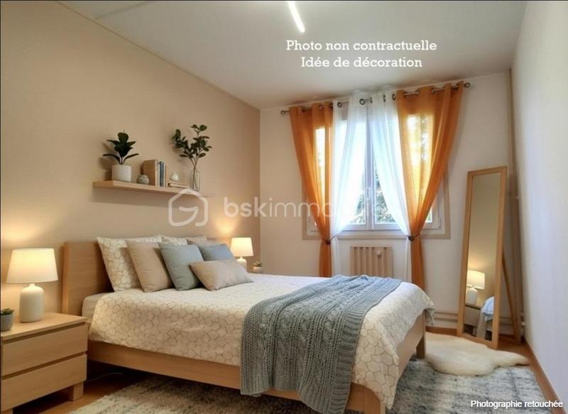 Appartement - 92 m² - 5 pièces