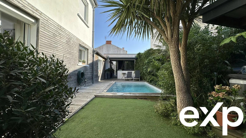 Maison - 135 m² - 7 pièces