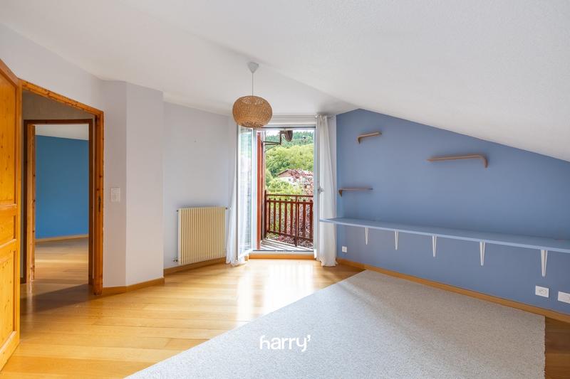 Maison contemporaine - 190 m² - 7 pièces