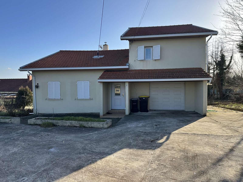 Maison - 110 m² - 5 pièces