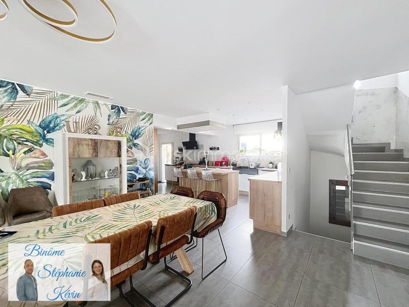 Maison - 156 m² - 7 pièces