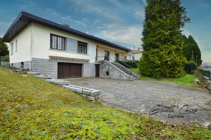 Maison - 157 m² - 7 pièces