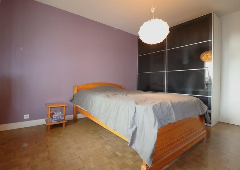 Appartement - 83 m² - 5 pièces