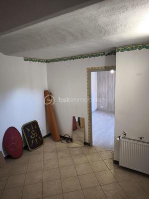 Maison - 56 m² - 5 pièces