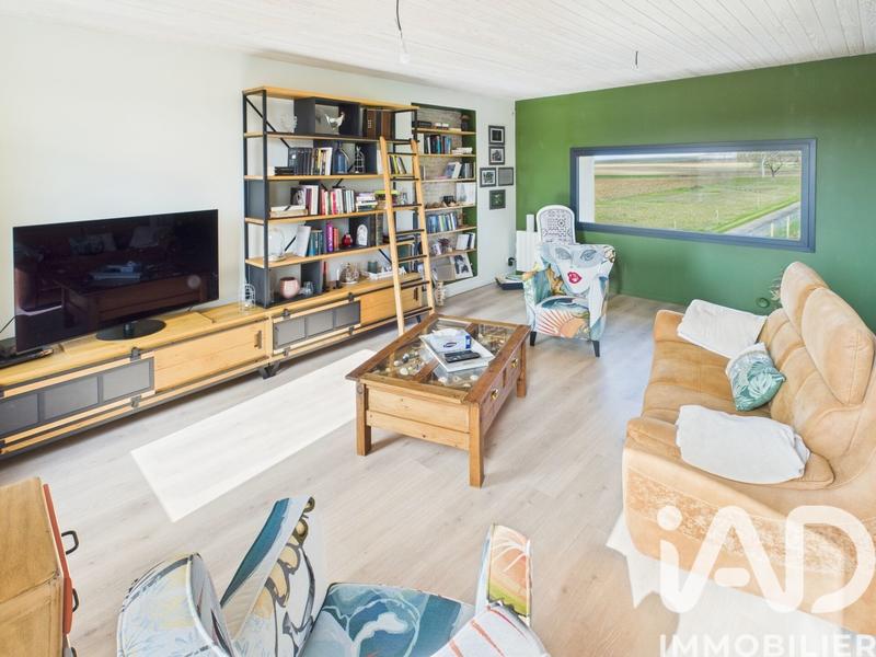 Maison - 347 m² - 5 pièces