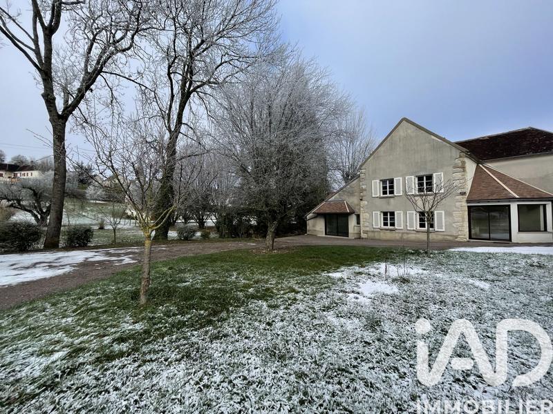 Maison de village - 214 m² - 7 pièces