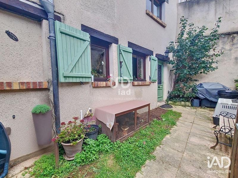 Maison - 80 m² - 4 pièces