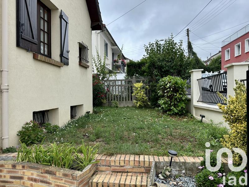 Maison - 97 m² - 5 pièces