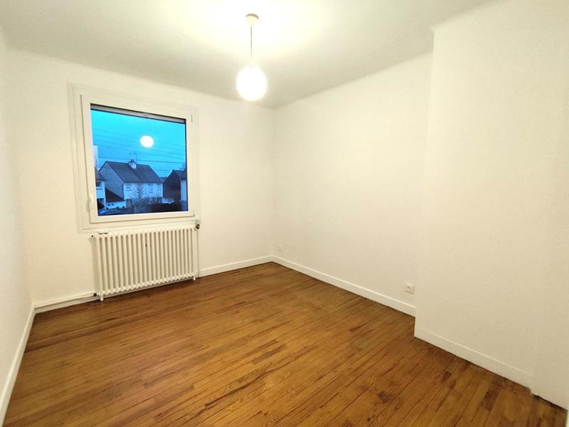 Maison - 84 m² - 5 pièces