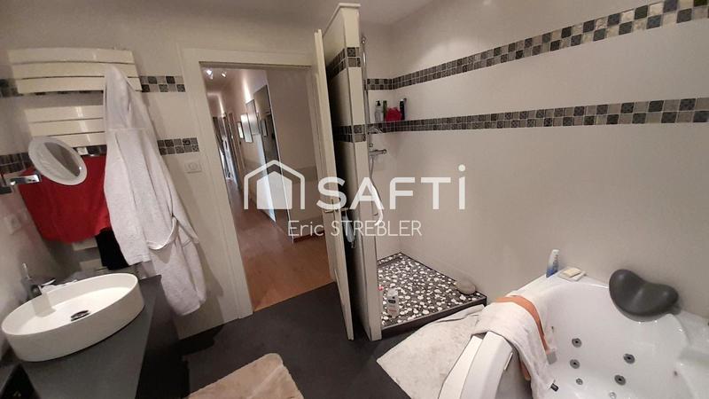 Villa - 158 m² - 6 pièces