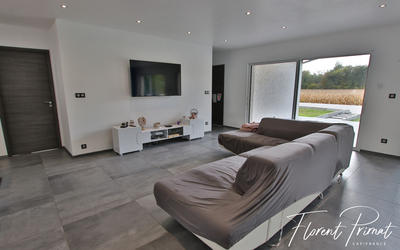 Maison - 107 m² - 5 pièces