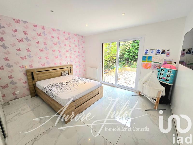 Maison - 183 m² - 5 pièces