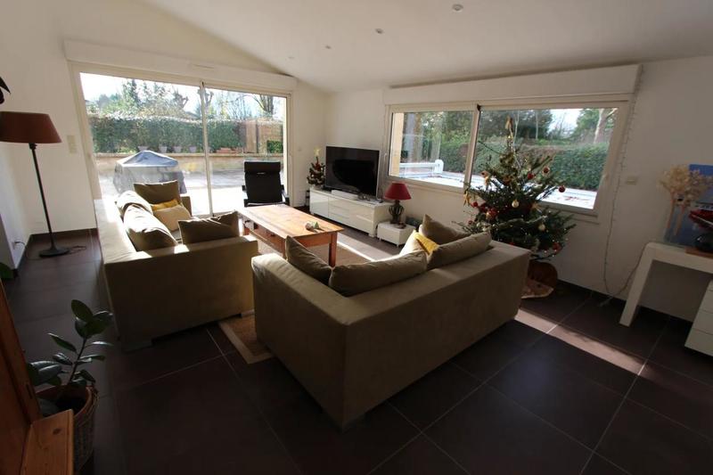 Maison en pierre - 275 m² - 11 pièces