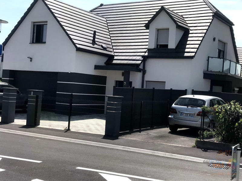 Maison - 180 m² - 5 pièces