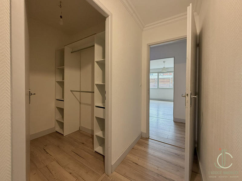 Appartement - 65 m² - 4 pièces