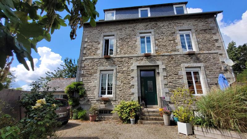 Maison de maîtres - 206 m² - 6 pièces