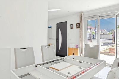 Maison - 83 m² - 4 pièces