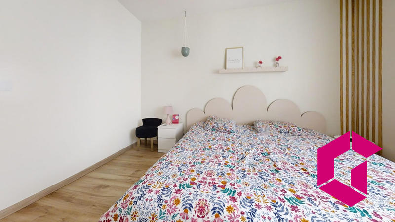 Maison - 140 m² - 4 pièces