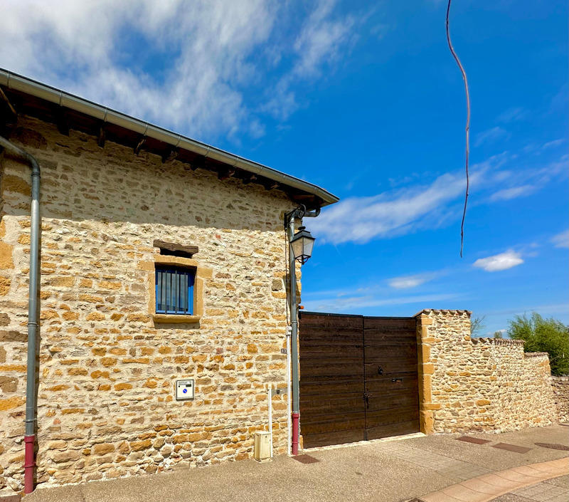 Maison - 208 m² - 8 pièces