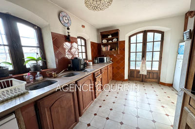 Villa - 200 m² - 5 pièces