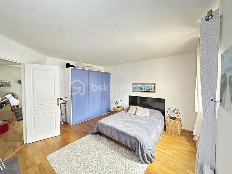 Maison traditionnelle - 170 m² - 6 pièces