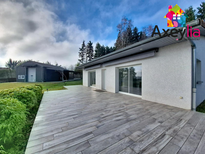 Maison - 98 m² - 4 pièces