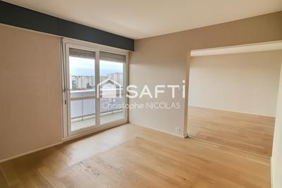 Appartement - 81 m² - 4 pièces