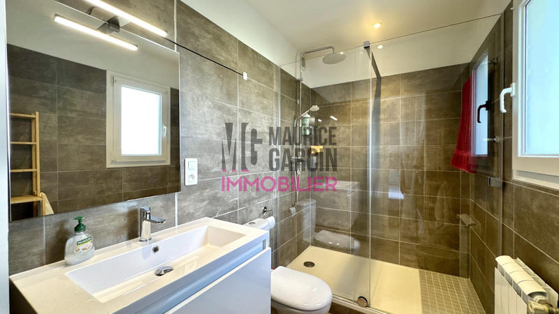 Appartement - 93 m² - 4 pièces